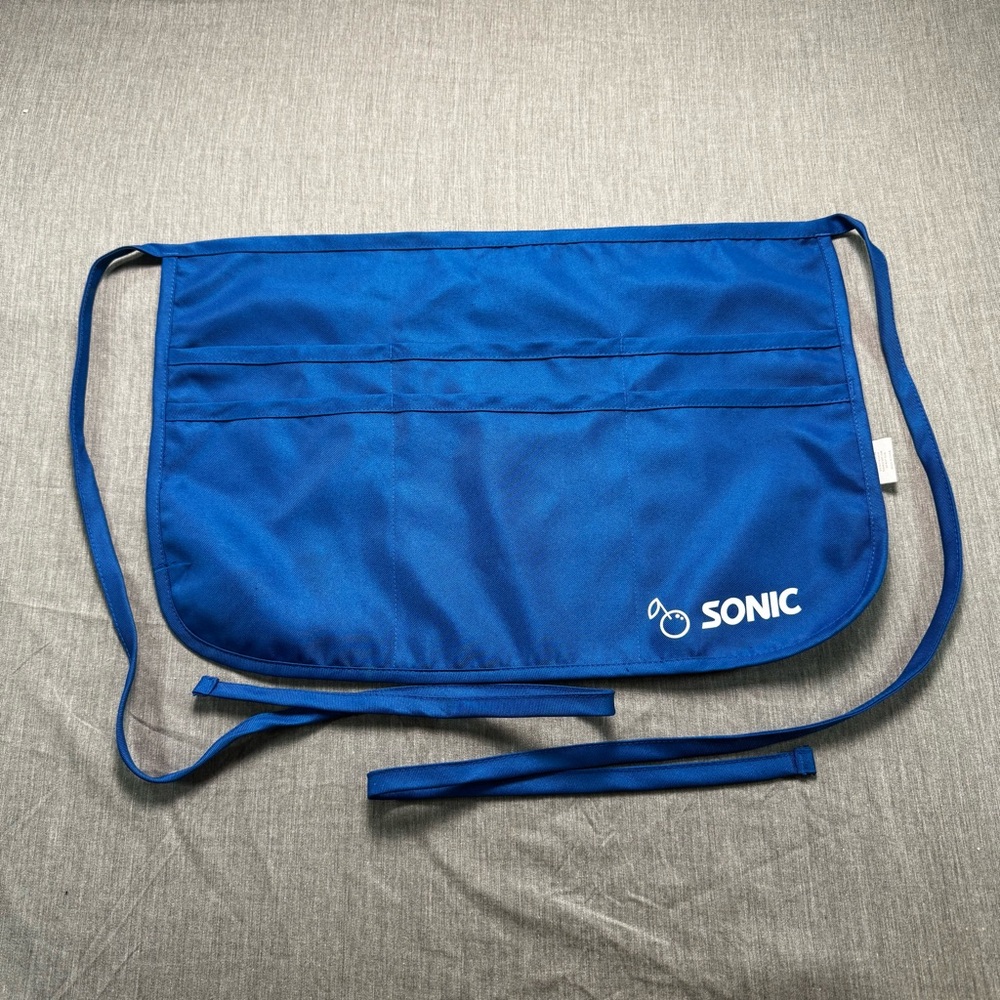 Sonic Logo America's Drive In Blue Uniform Apron Six 6 Open Pockets in Front